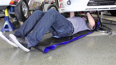 Take the Pain out of Car Repairs with the Magic Creeper Pad